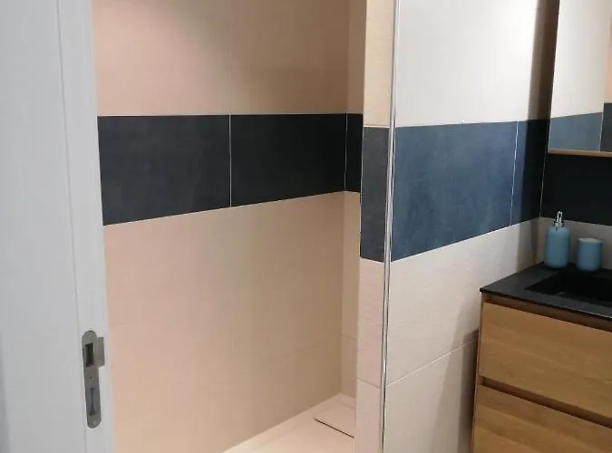 Casa Da California * Σεσίμπρα